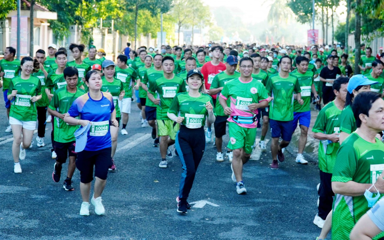 Vận động viên thi đấu tại Giải Marathon quốc tế “Mekong Delta Marathon” tỉnh Hậu Giang năm 2022.